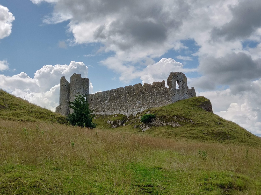 Castle Roche-Dundalk必去景点