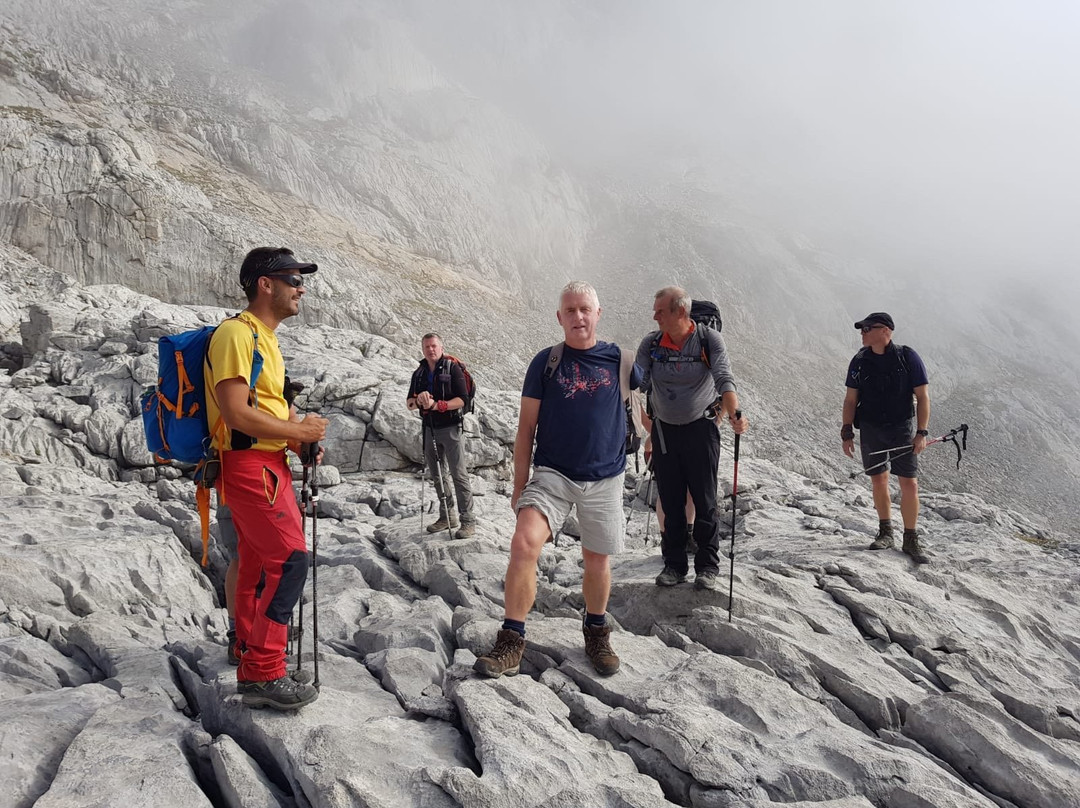 Spanish Highs Mountain Guides景点图片