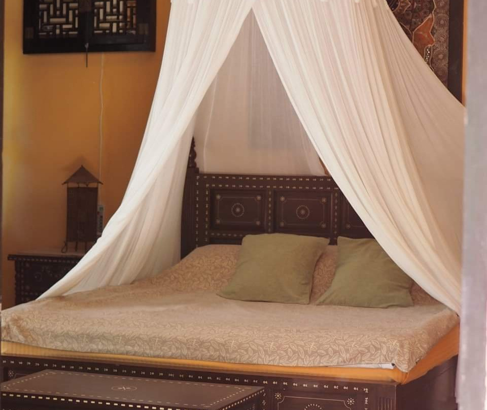 东方红树圣地酒店主图