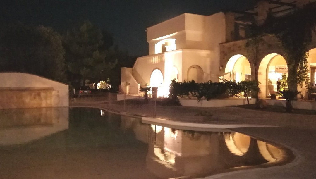 Relais La Fontanina Wellness Center-奥斯图尼必去景点