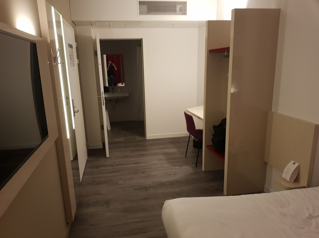 B&B Hotel Zurich East Wallisellen主图