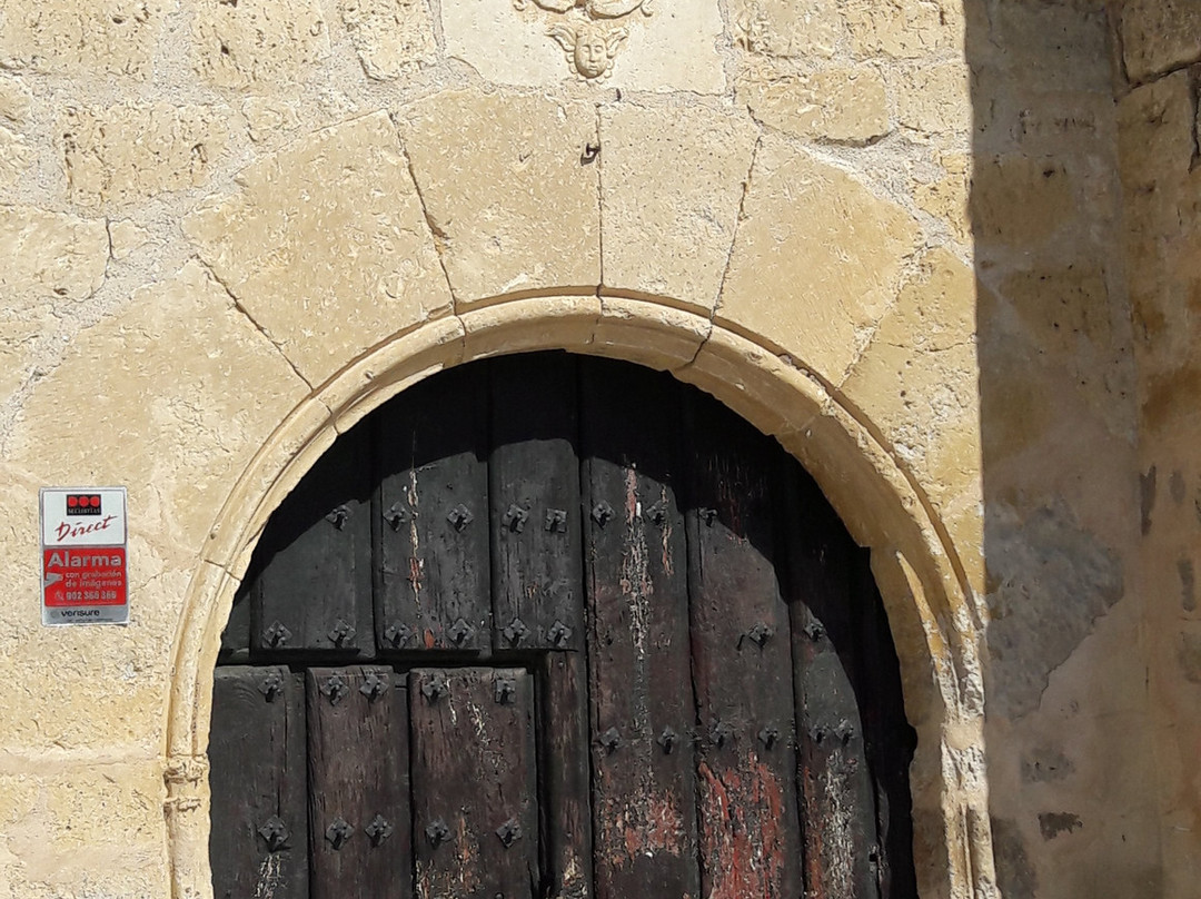 Convento de Santa Maria de las Duenas景点图片