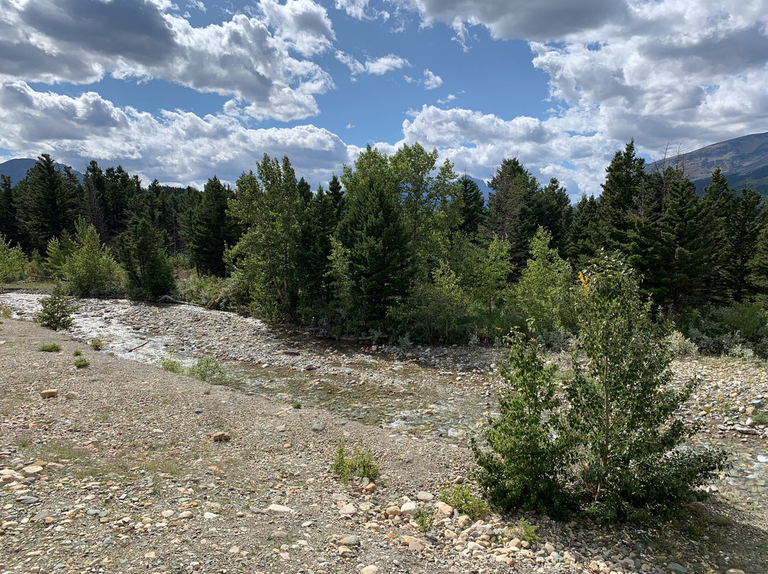 圣玛丽旅舍和度假村主图