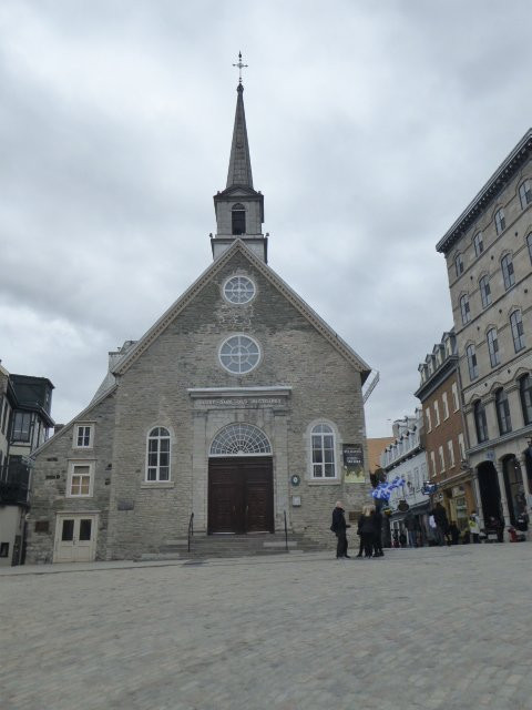 Notre-Dame-des-Victoires Church景点图片