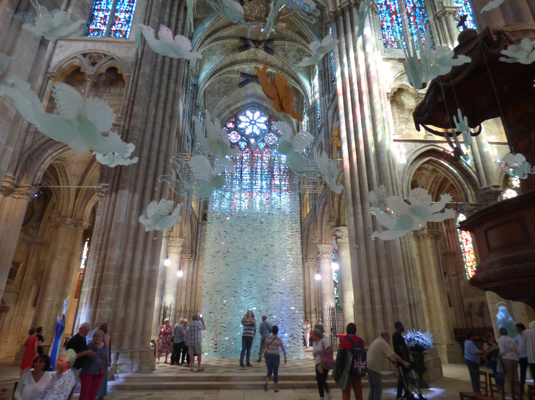 Basilique Saint-Julien景点图片