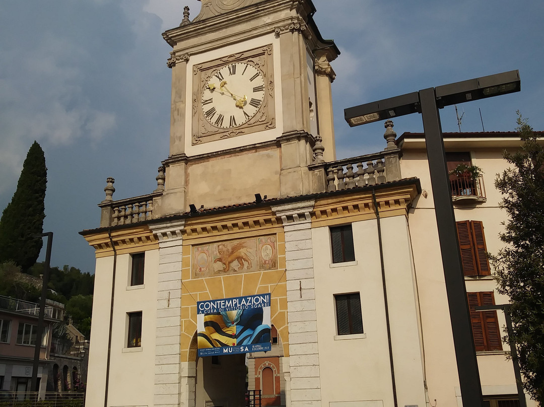 Lungolago Di Salò景点图片