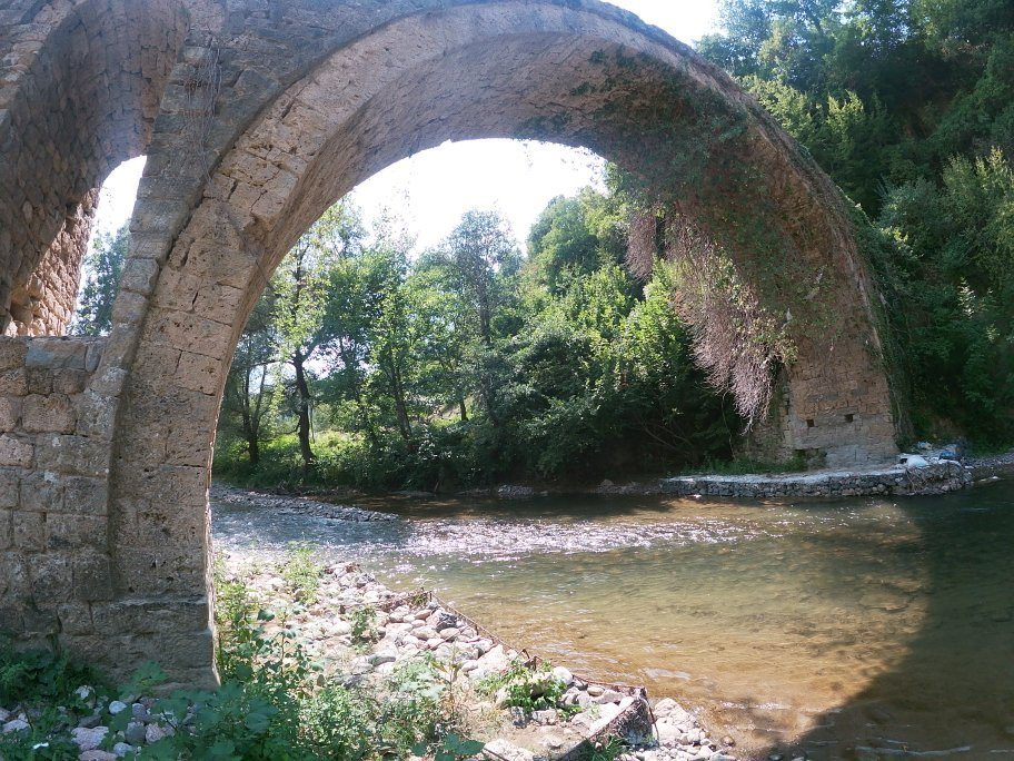 Golik Bridge-Pogradec必去景点
