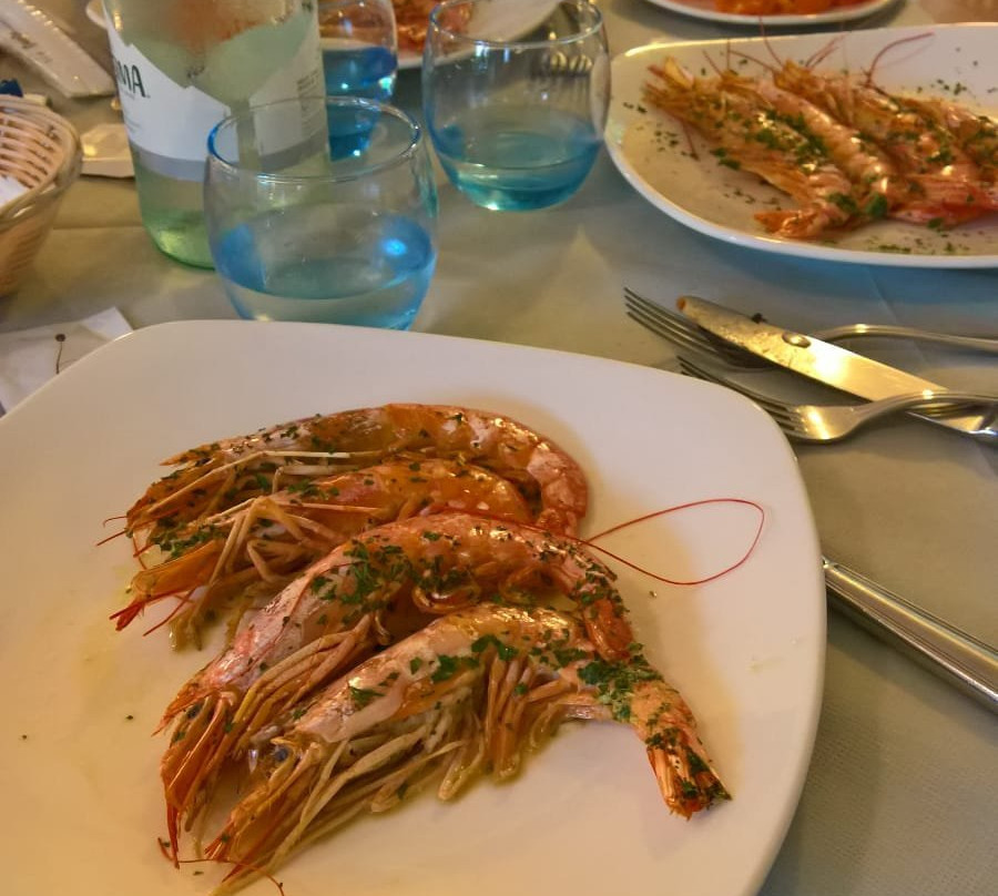莉莉酒店主图