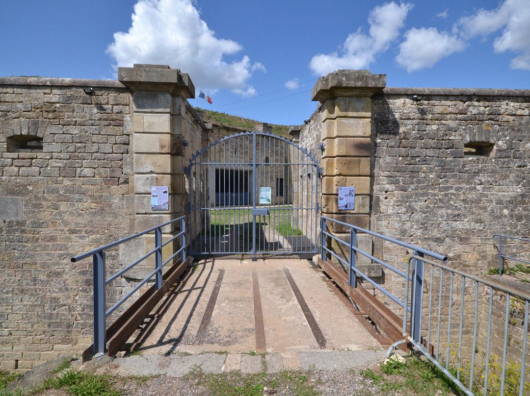 Fort De La Grande Haye景点图片