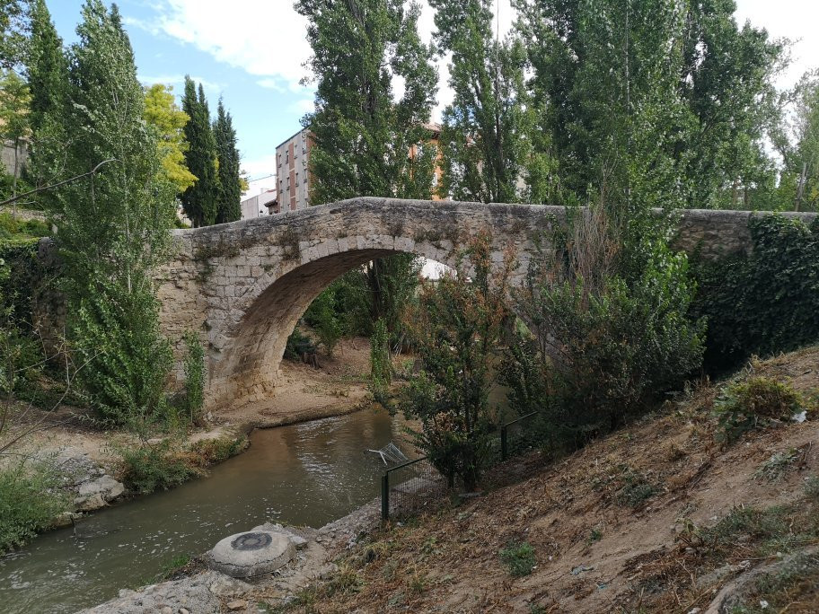 Puente Medieval景点图片