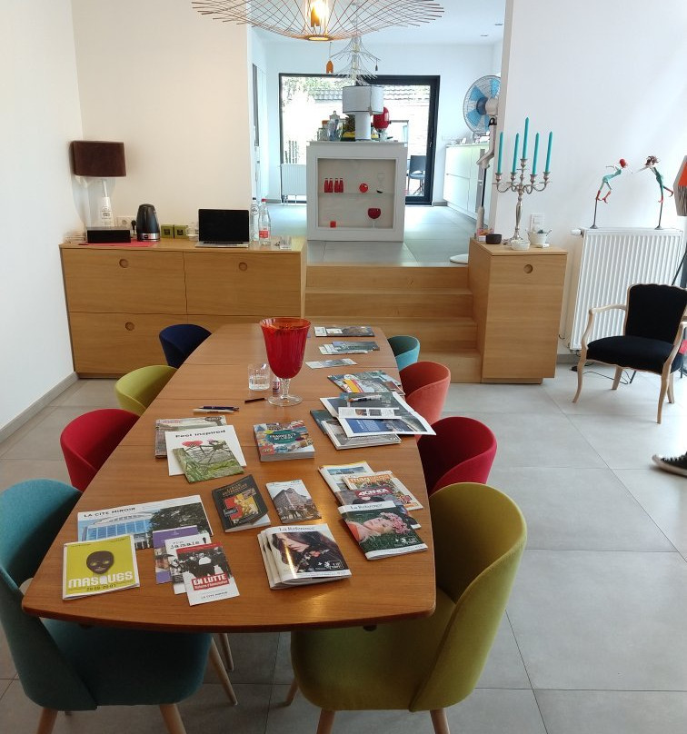 Red & Breakfast主图