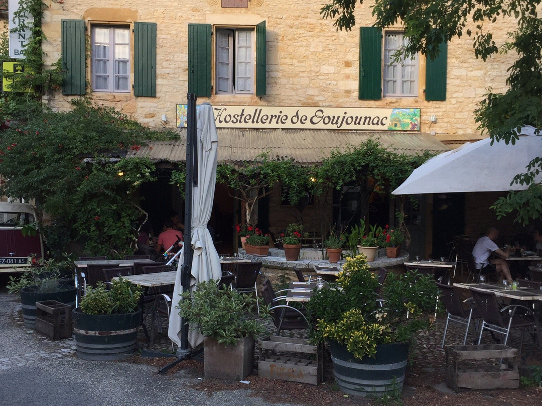 戈永纳克酒店主图