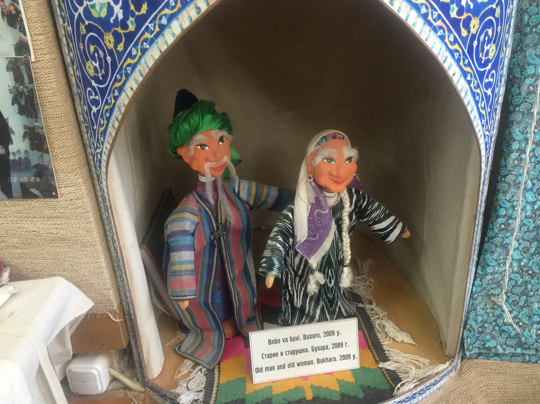 English-speaking Puppet Theater-布哈拉必去景点