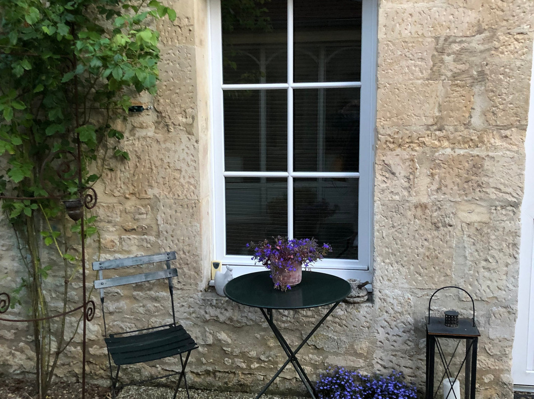 La Maison Des Buis主图