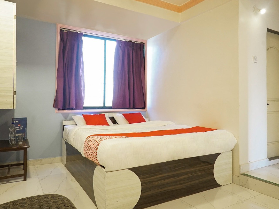 OYO 12501 Hotel Krishna Palace主图