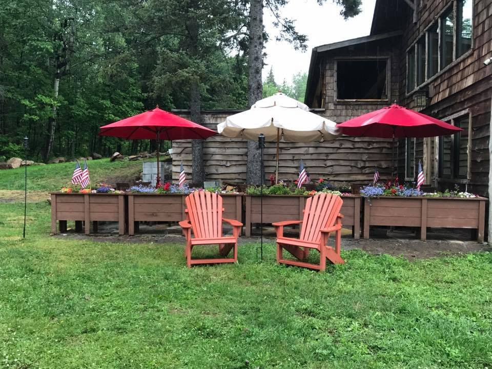 Adirondack Spruce Lodge主图