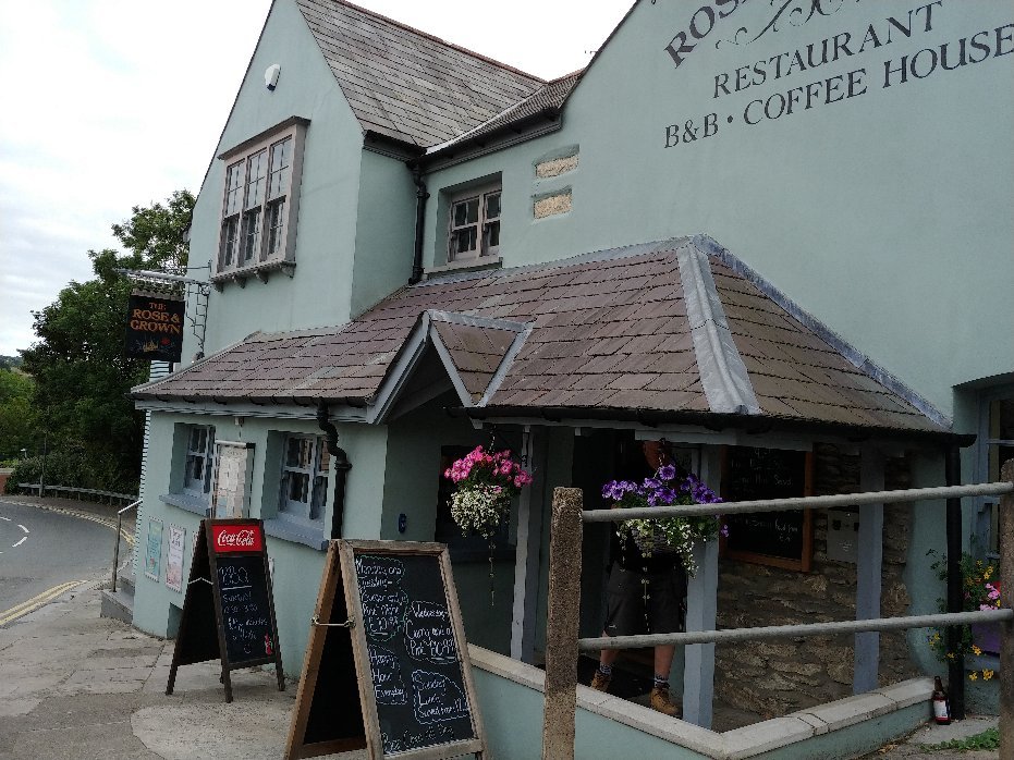 Rose and Crown-官方