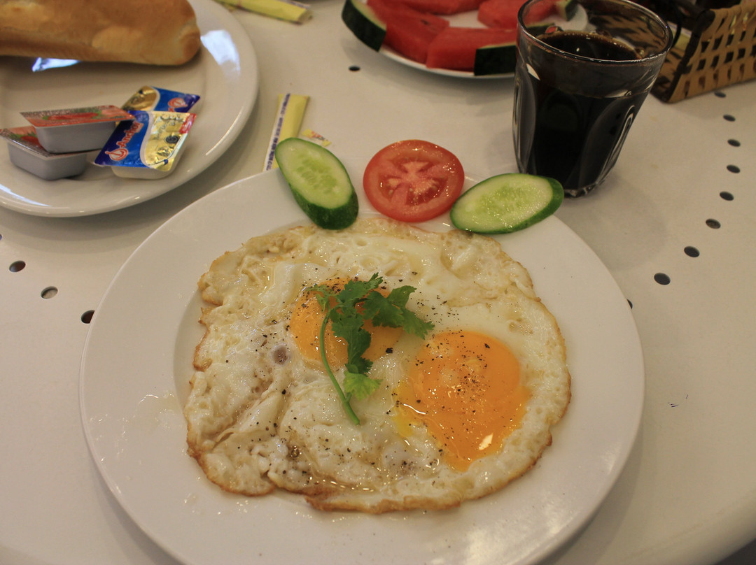 Spotlight Hotel主图