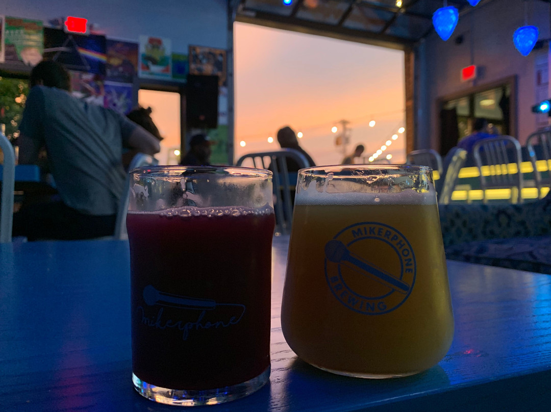 Mikerphone Brewing-埃尔克格罗夫村必去景点