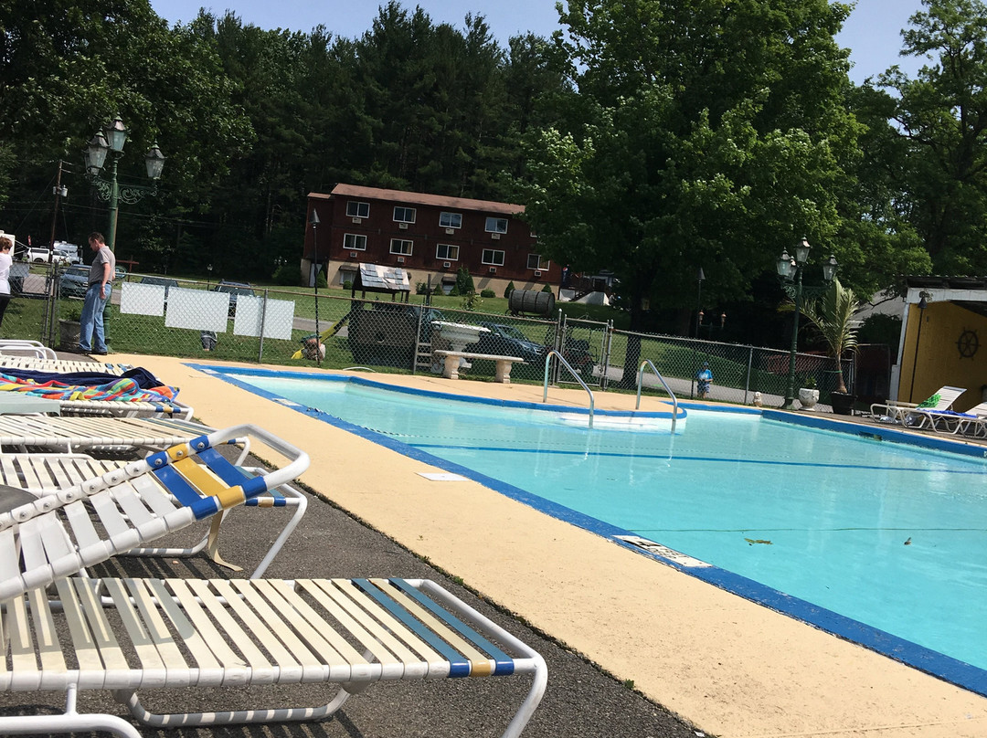 Blackthorne Resort主图