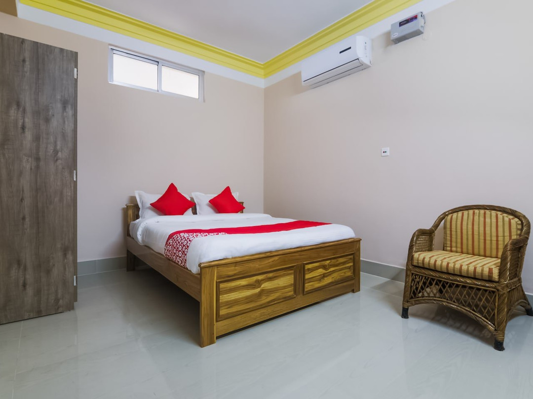 OYO 22435 Ramdhenu Homes主图