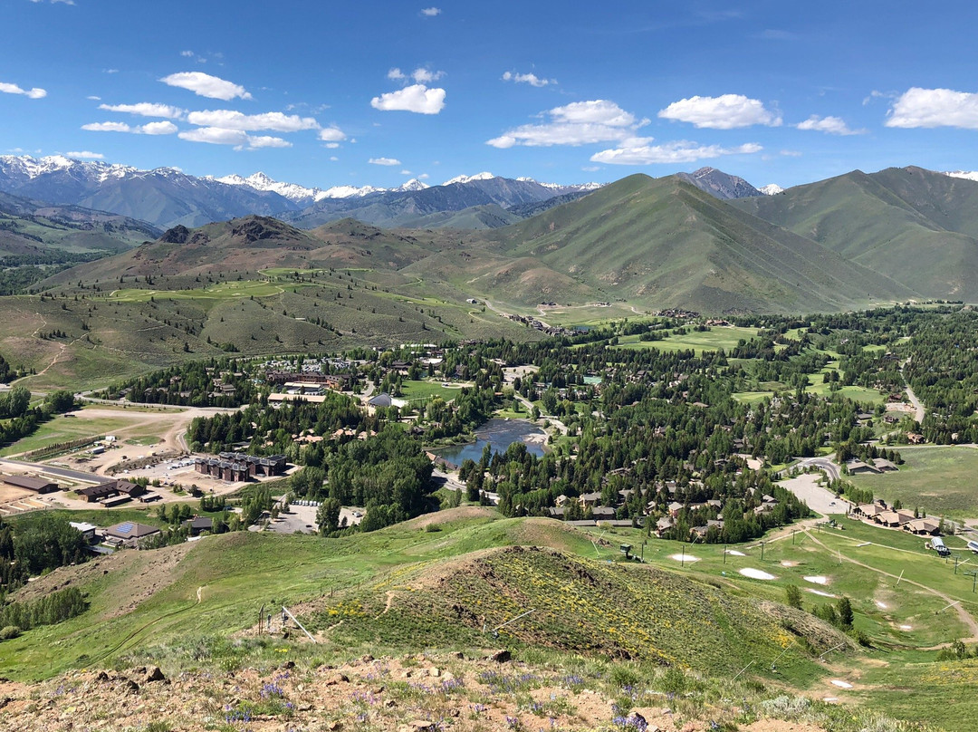 Dollar Mountain-森瓦利必去景点