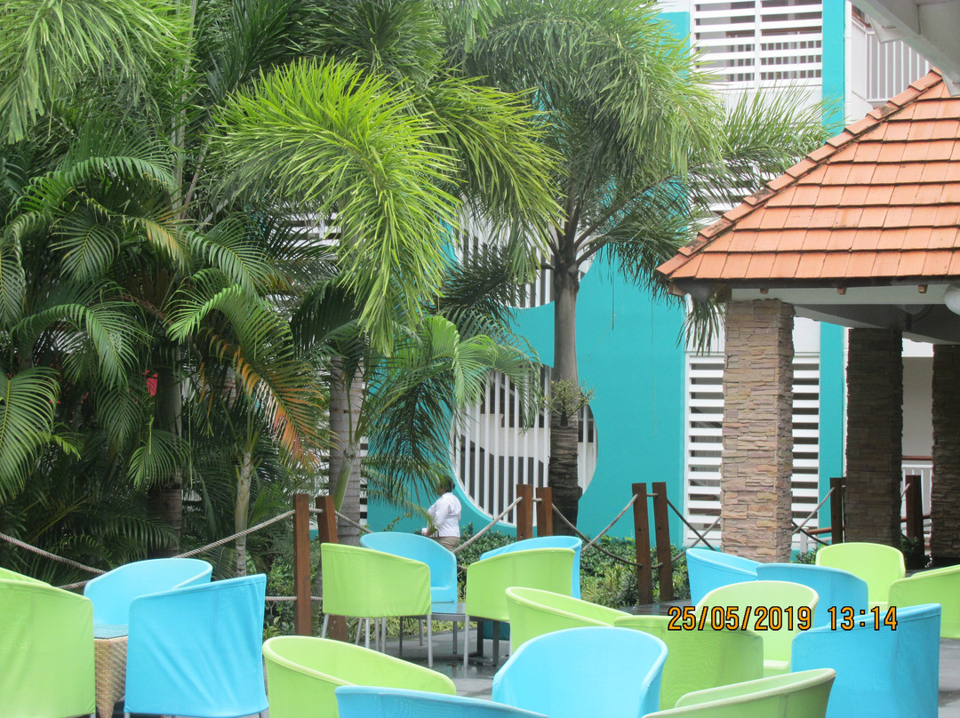 岛民得可麦仑酒店&度假村 - 全包主图