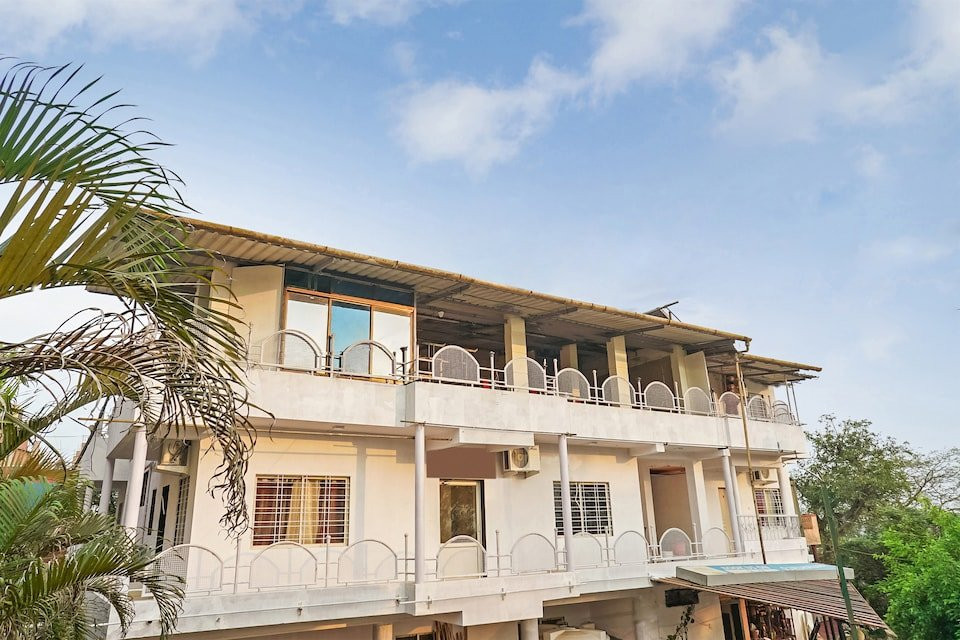 Treebo Trip Hotel Guru Krupa主图