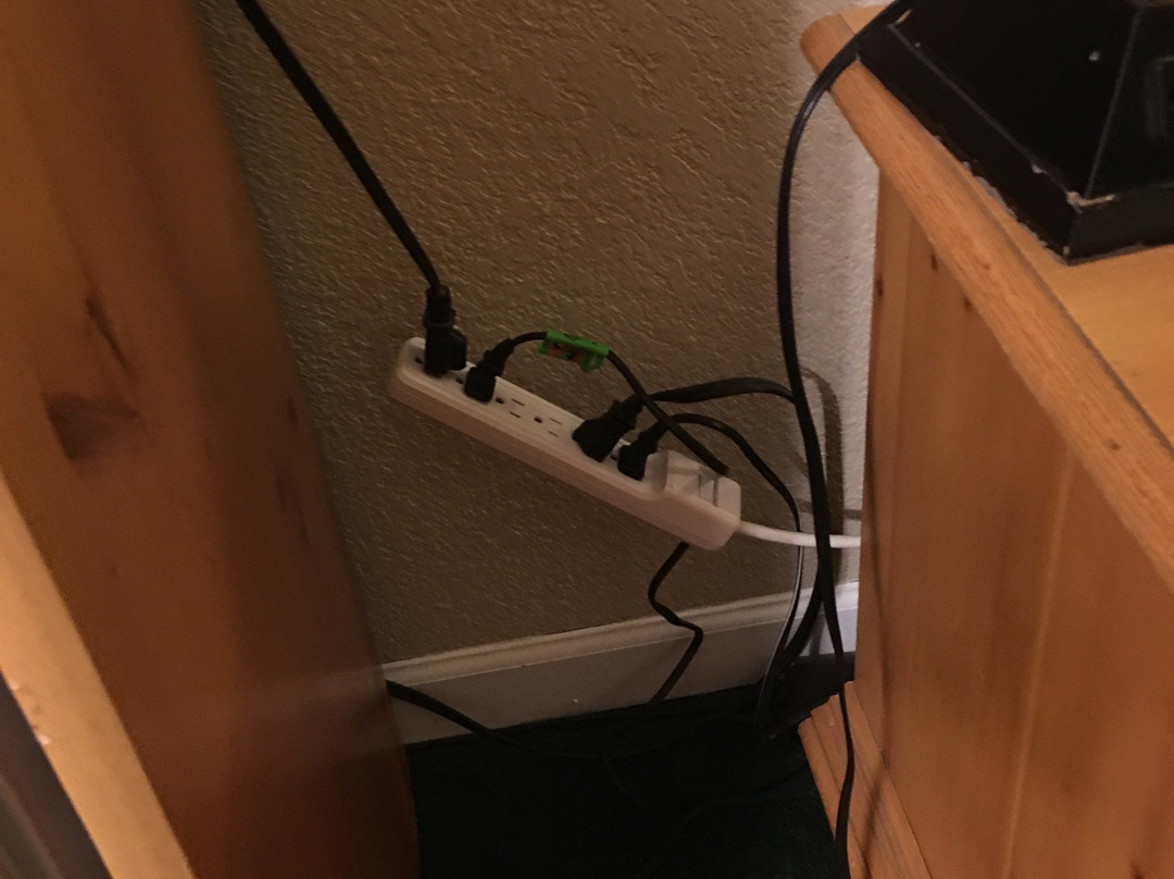 Maverick Motel主图