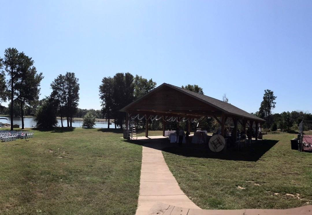 Camelot on the Lake-Nekoosa必去景点