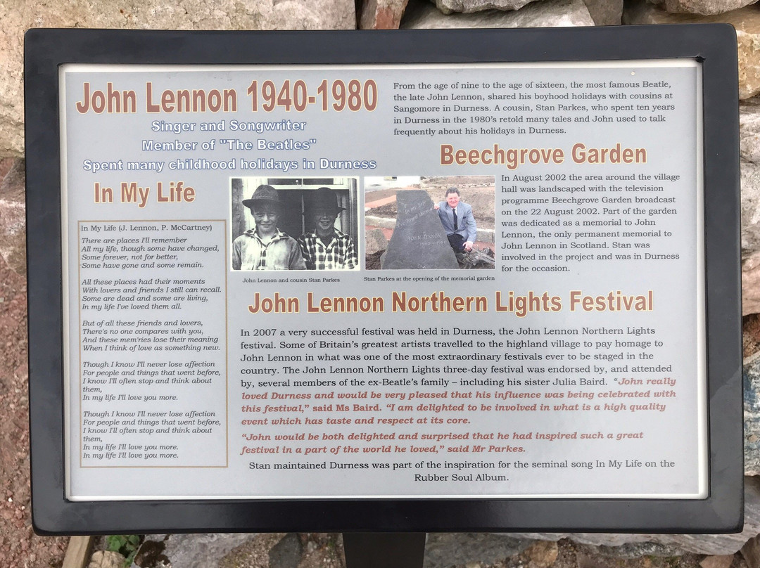 John Lennon Memorial Garden景点图片
