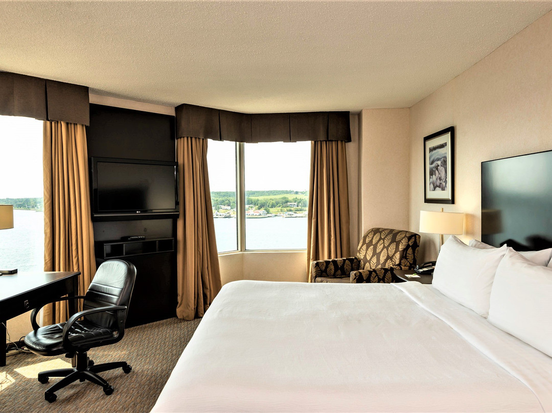 悉尼水滨假日酒店主图