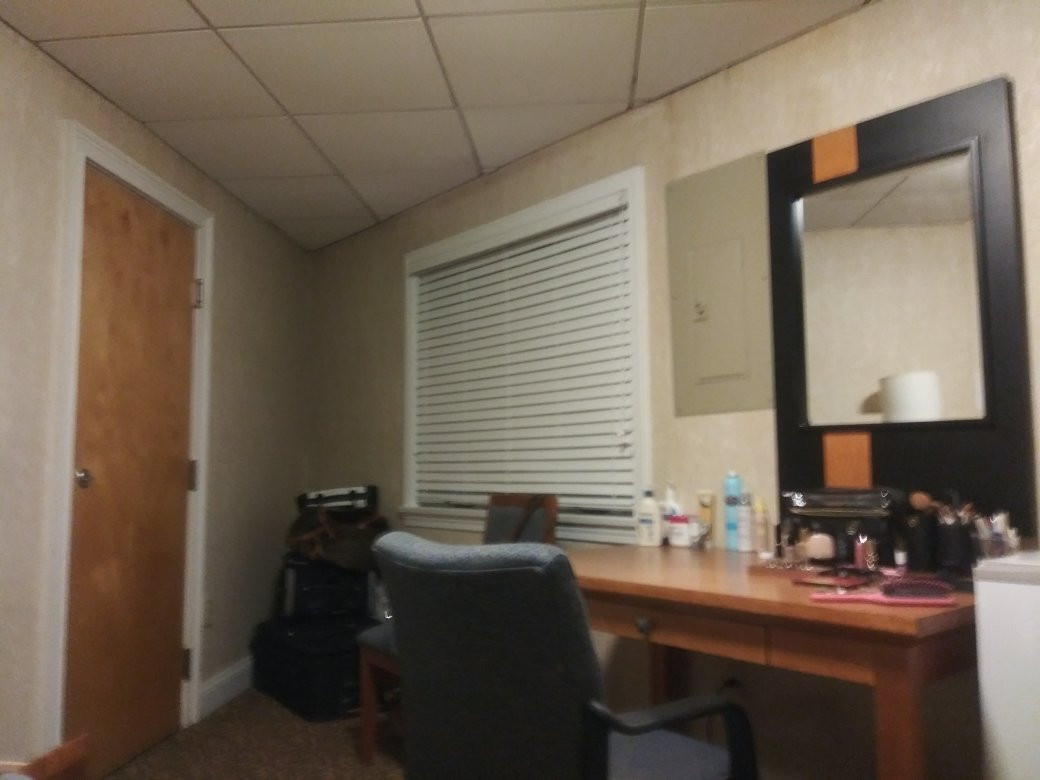 Cedar Park Inn & Whirlpool Suites主图