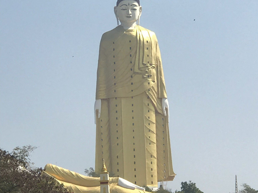 Laykyun Sekkya Buddha-蒙育瓦必去景点