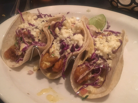 Guapos Bar in Fairlakes-费尔法克斯必去景点