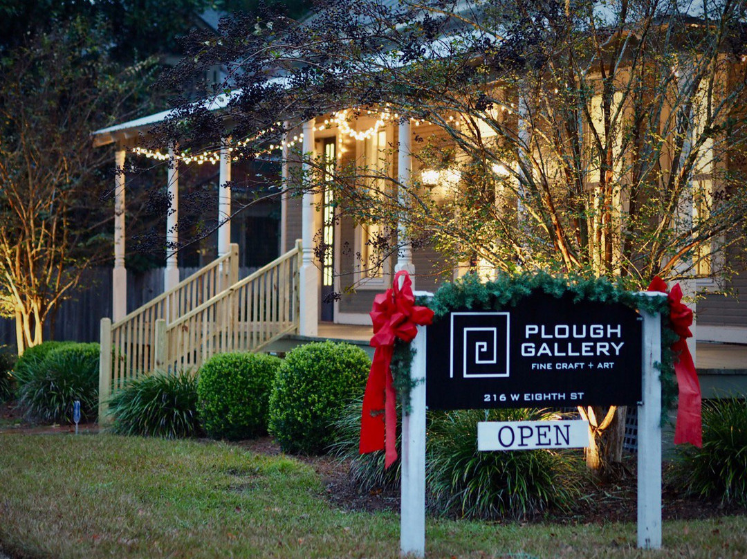 Plough Gallery-蒂夫顿必去景点