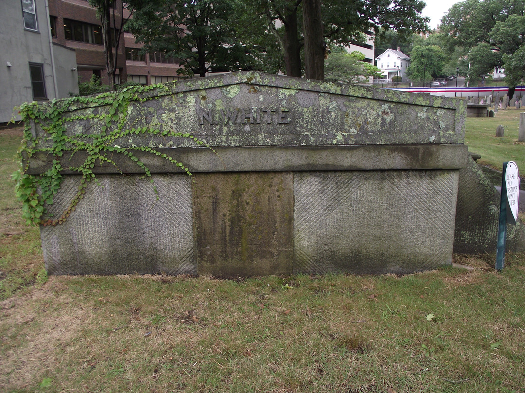 Hancock Cemetery景点图片