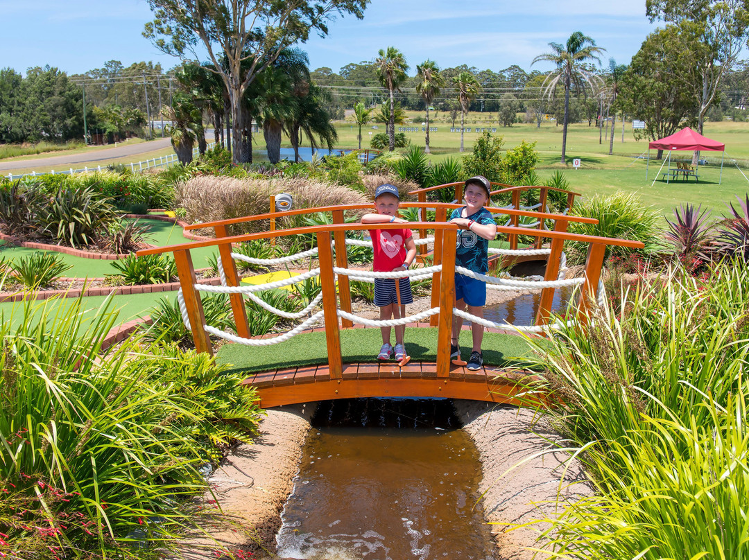 Port Macquarie Driving Range and Mini Golf-麦克夸利港必去景点