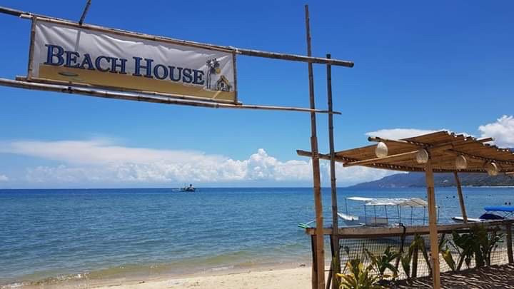 Beach House Laiya Resort