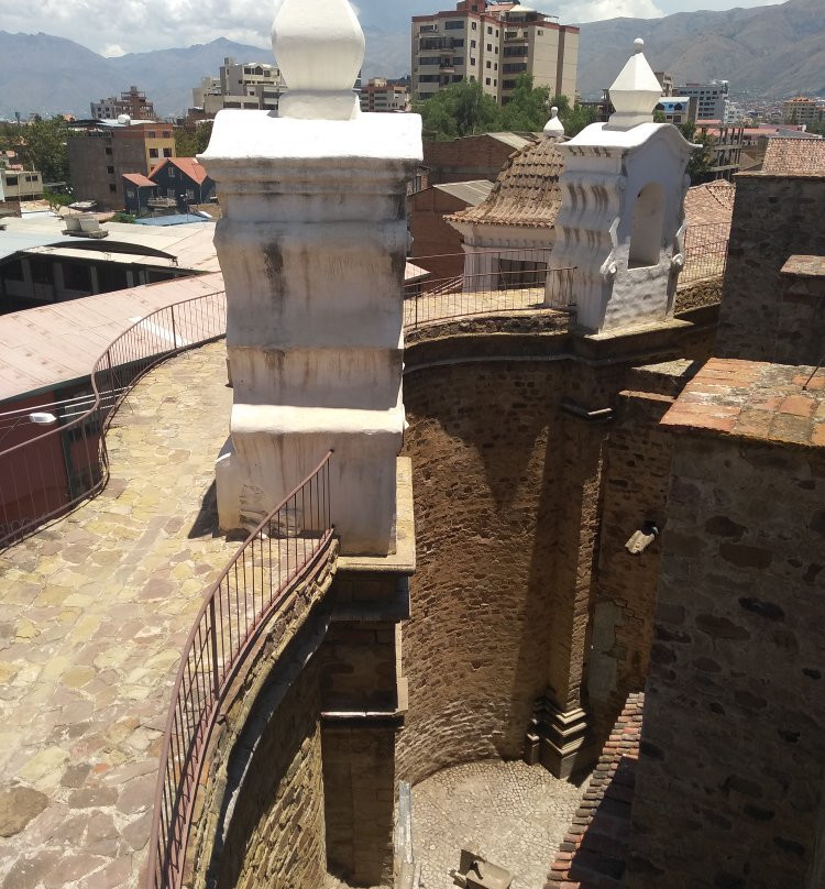 Iglesia y Convento Santa Clara-科恰班巴必去景点