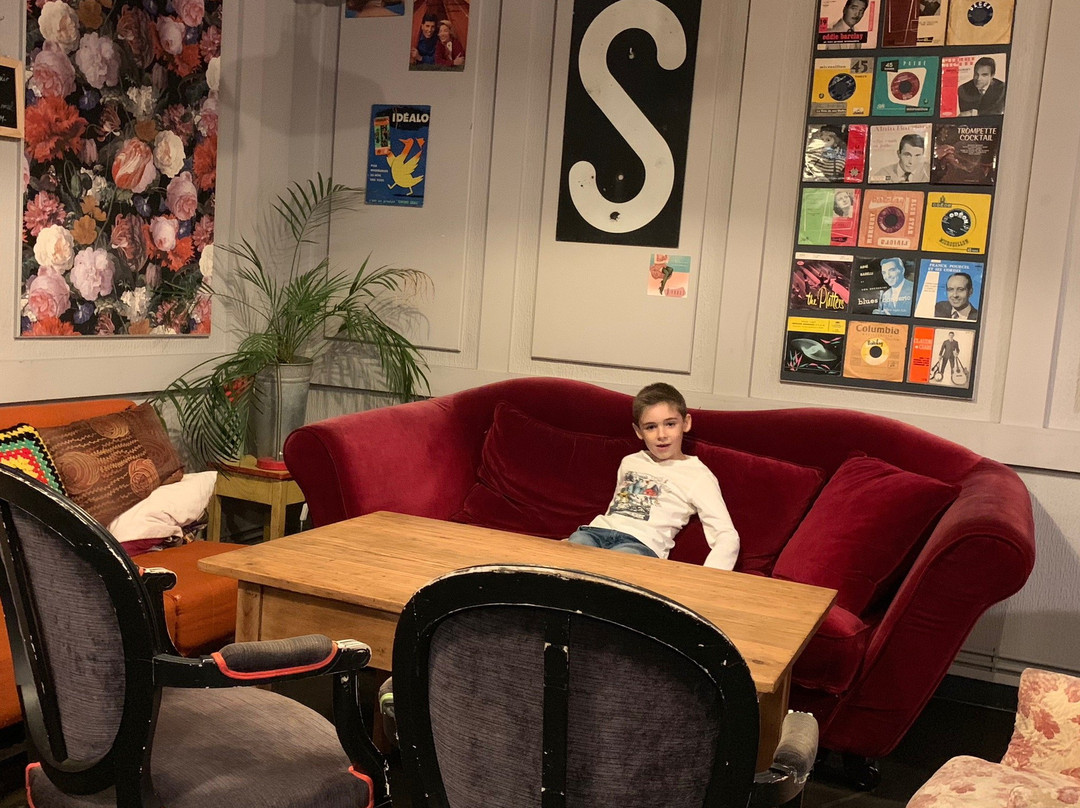 Ottonville餐馆和美食-La Nef des Fous