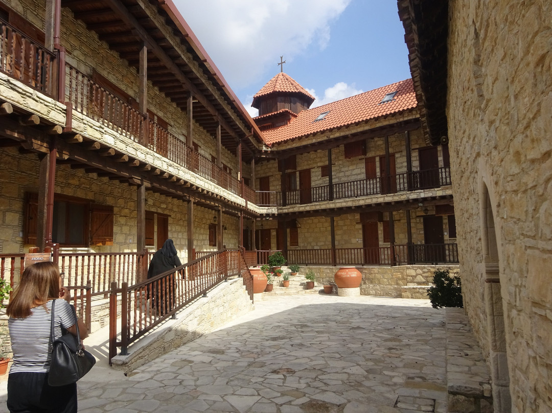 Holy Monastery of Panayia Amasgous景点图片