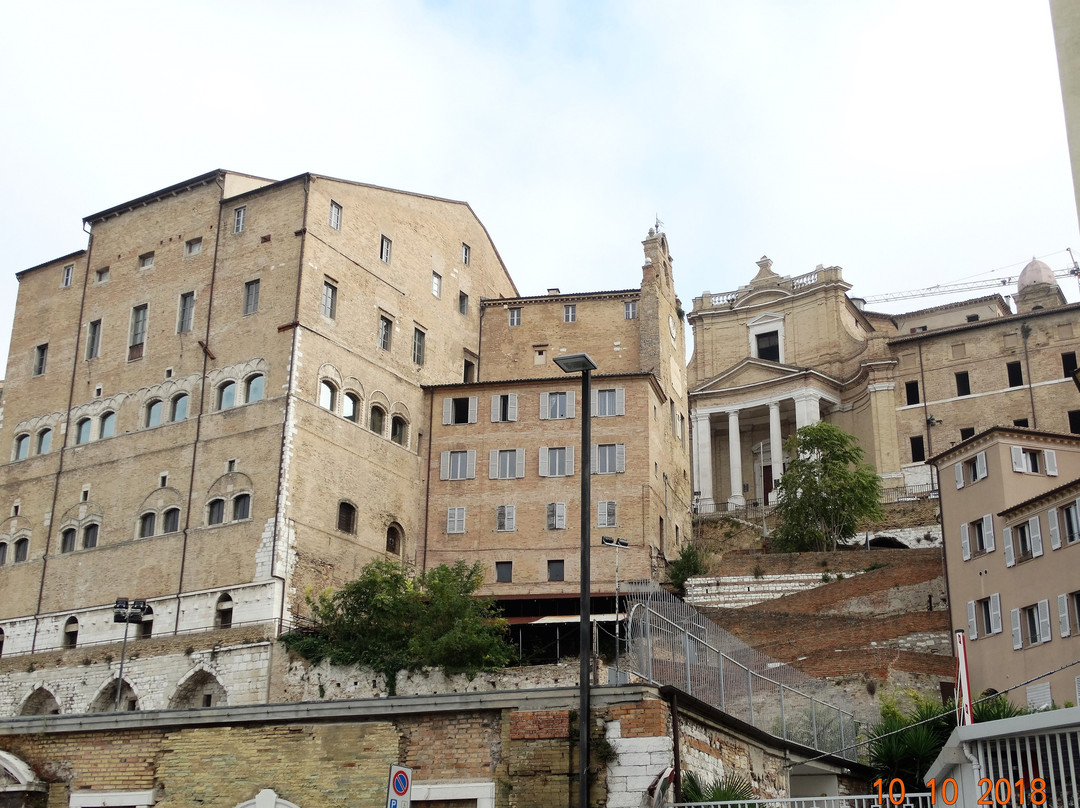 Palazzo Degli Anziani景点图片