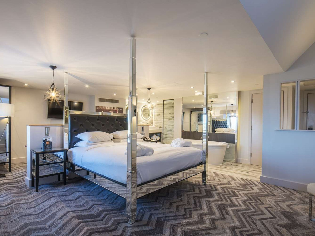 希尔顿布里斯托南吉百利逸林山庄主图