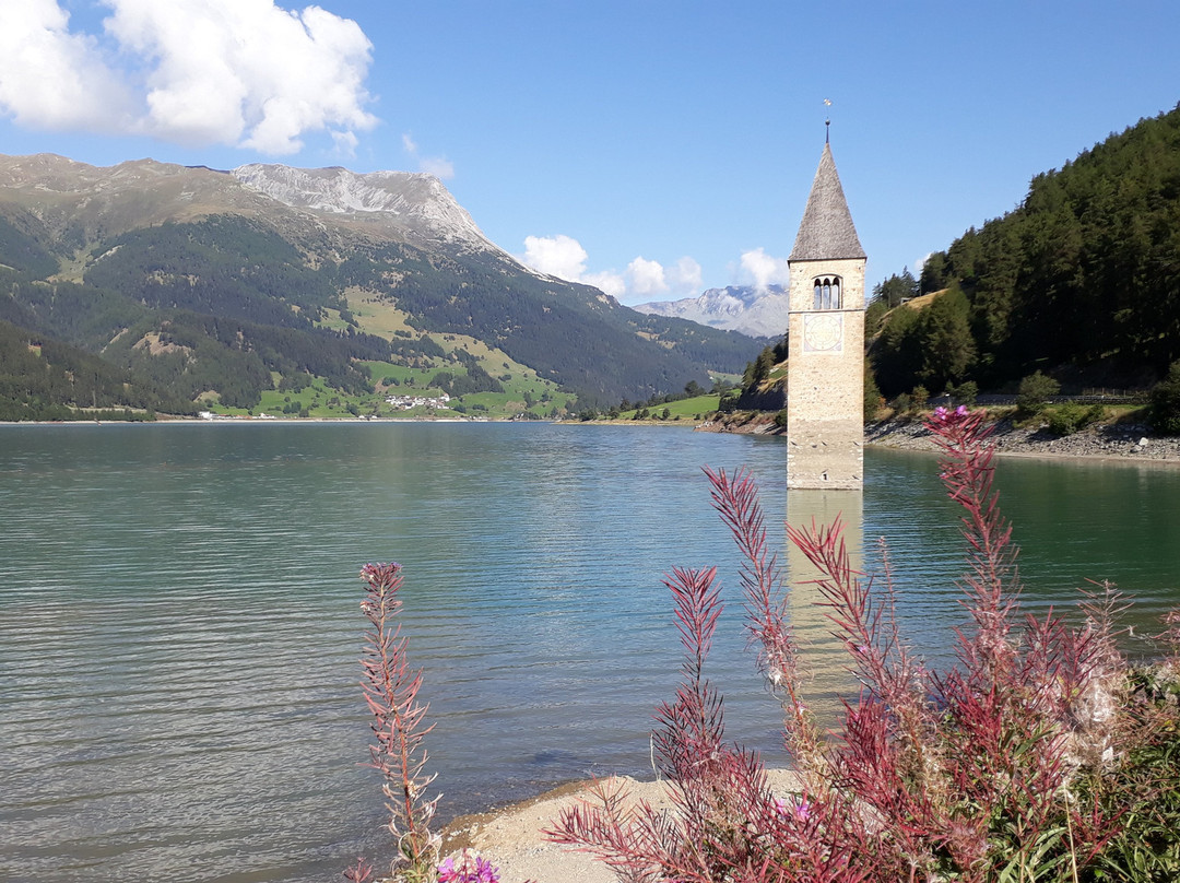 Lago di Resia景点图片