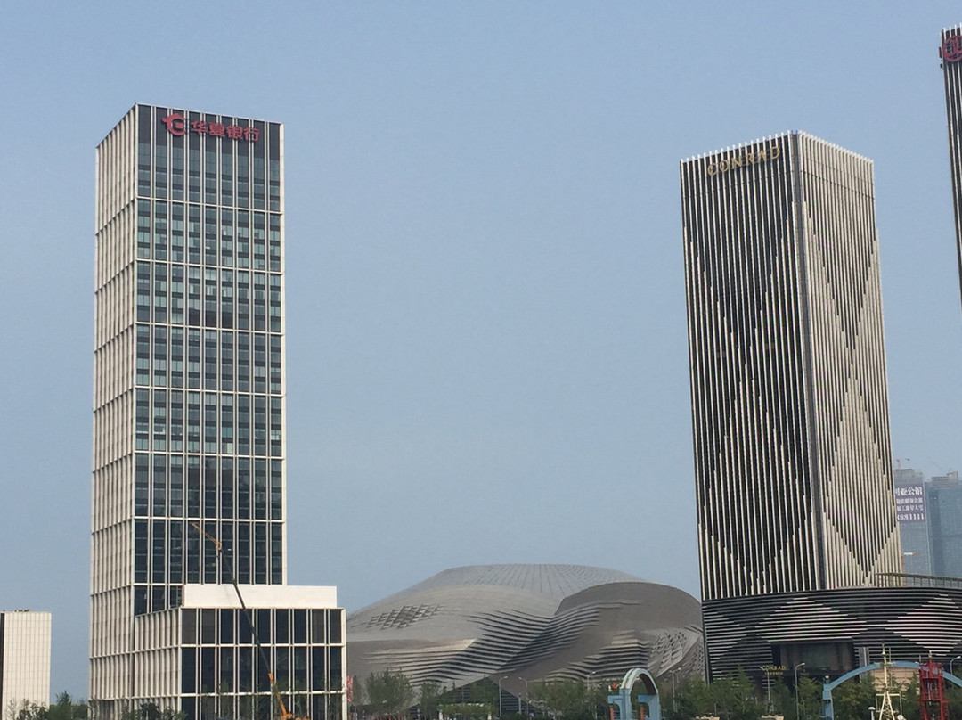 大连港湾广场-大连市必去景点