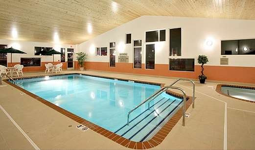 GrandStay Hotel & Suites Perham主图