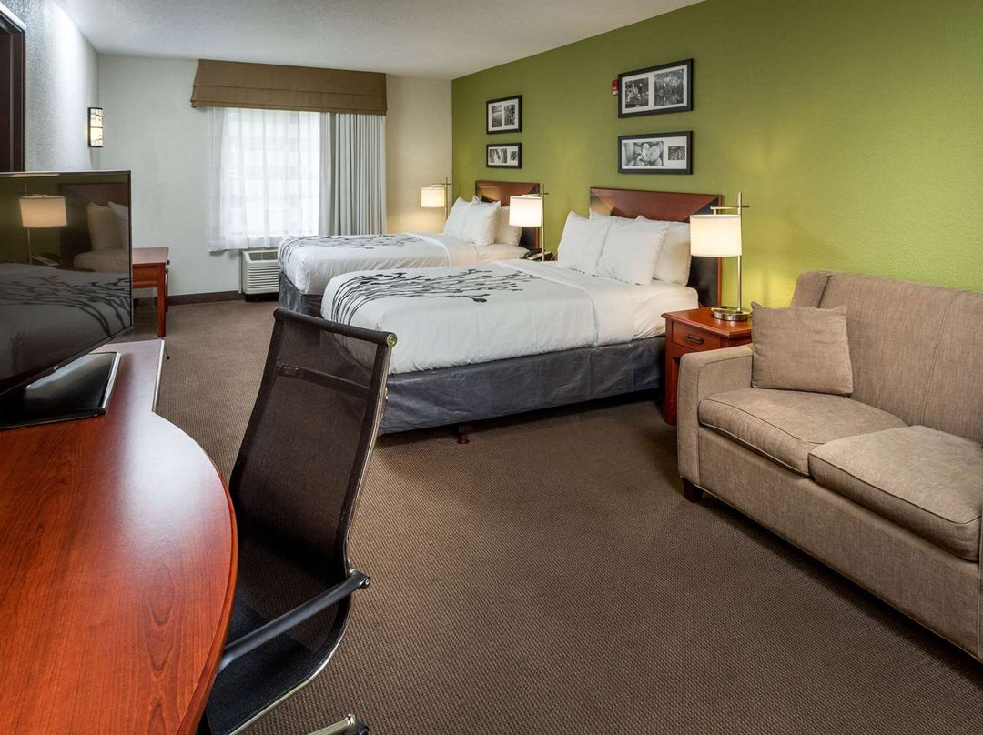 Sleep Inn & Suites主图