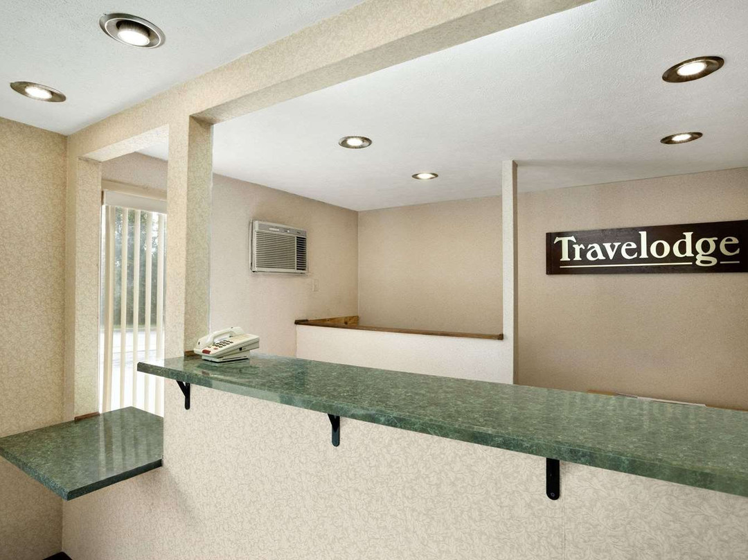 拉波特/密歇根城地区Travelodge by Wyndham酒店主图