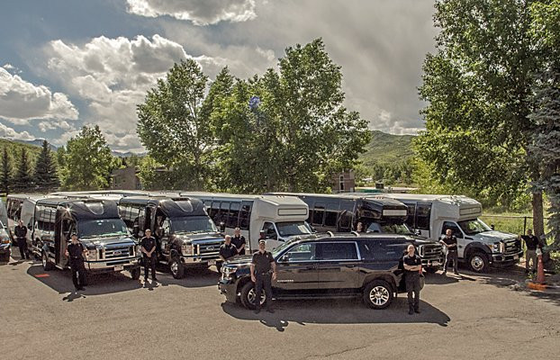 CTS Aspen Limousine景点图片